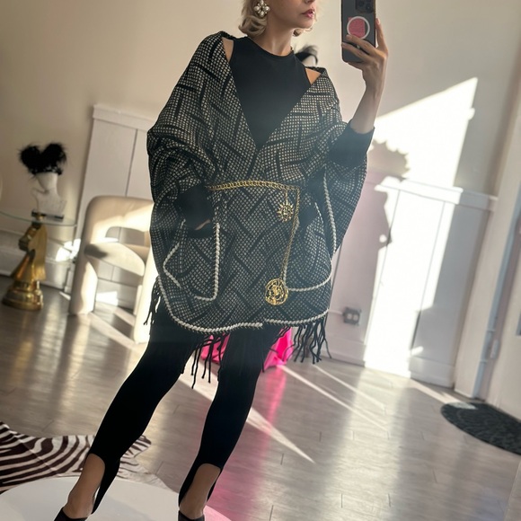 elegant Cardigan - Picture 4 of 6